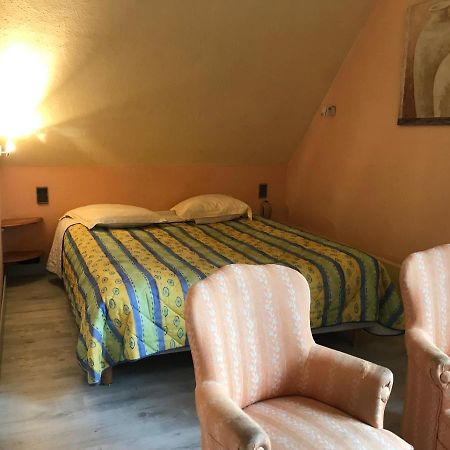 Logis Hotel & Restaurant - Auberge De La Foret Hazebrouck Dış mekan fotoğraf