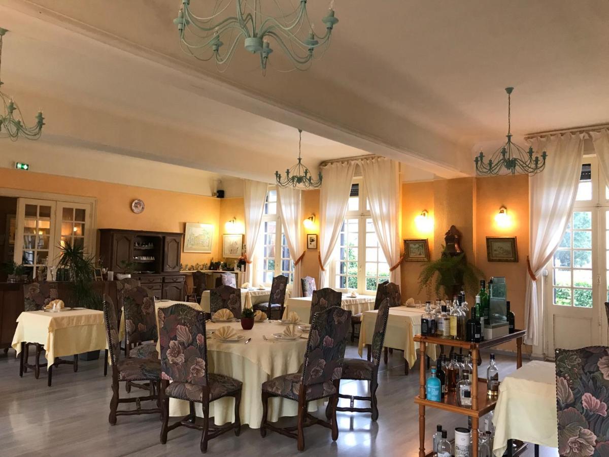 Logis Hotel & Restaurant - Auberge De La Foret Hazebrouck Dış mekan fotoğraf