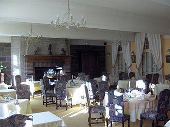 Logis Hotel & Restaurant - Auberge De La Foret Hazebrouck Dış mekan fotoğraf